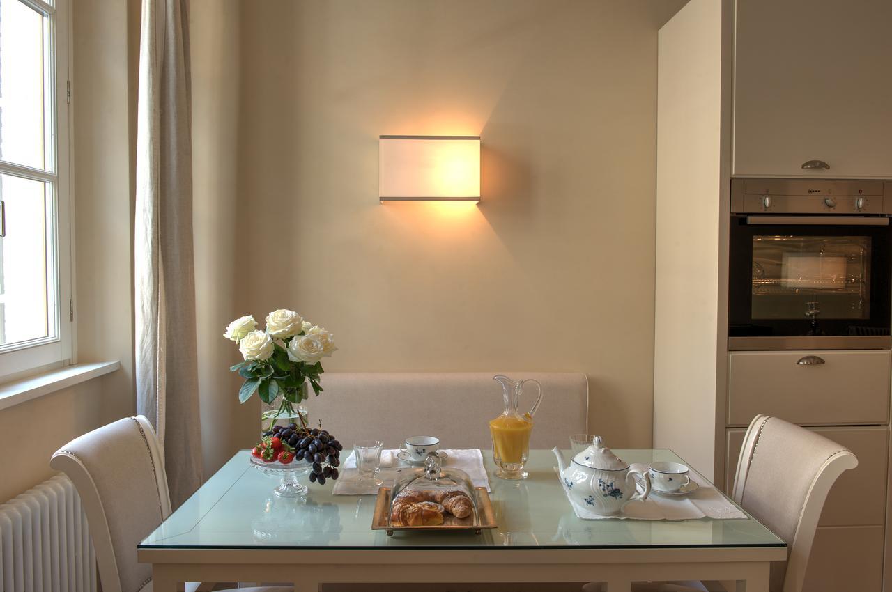 Gold Ognissanti Suite Floransa Oda fotoğraf